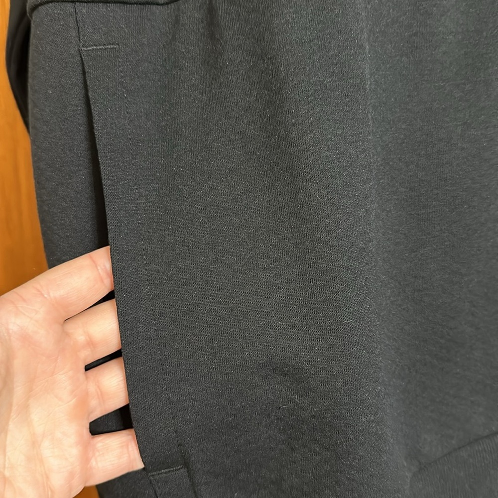 Puma zip up jacket - Picture 3 of 5